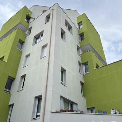 Appartement 5 pièces 215000 €