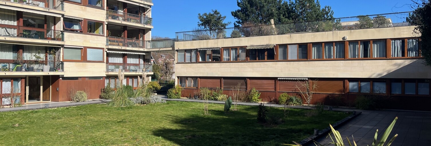 Appartement 1 Pièce 13 m² à vendre à Ville-d'Avray (92410)