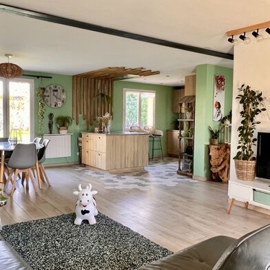 Maison 5 pièces 275000 €