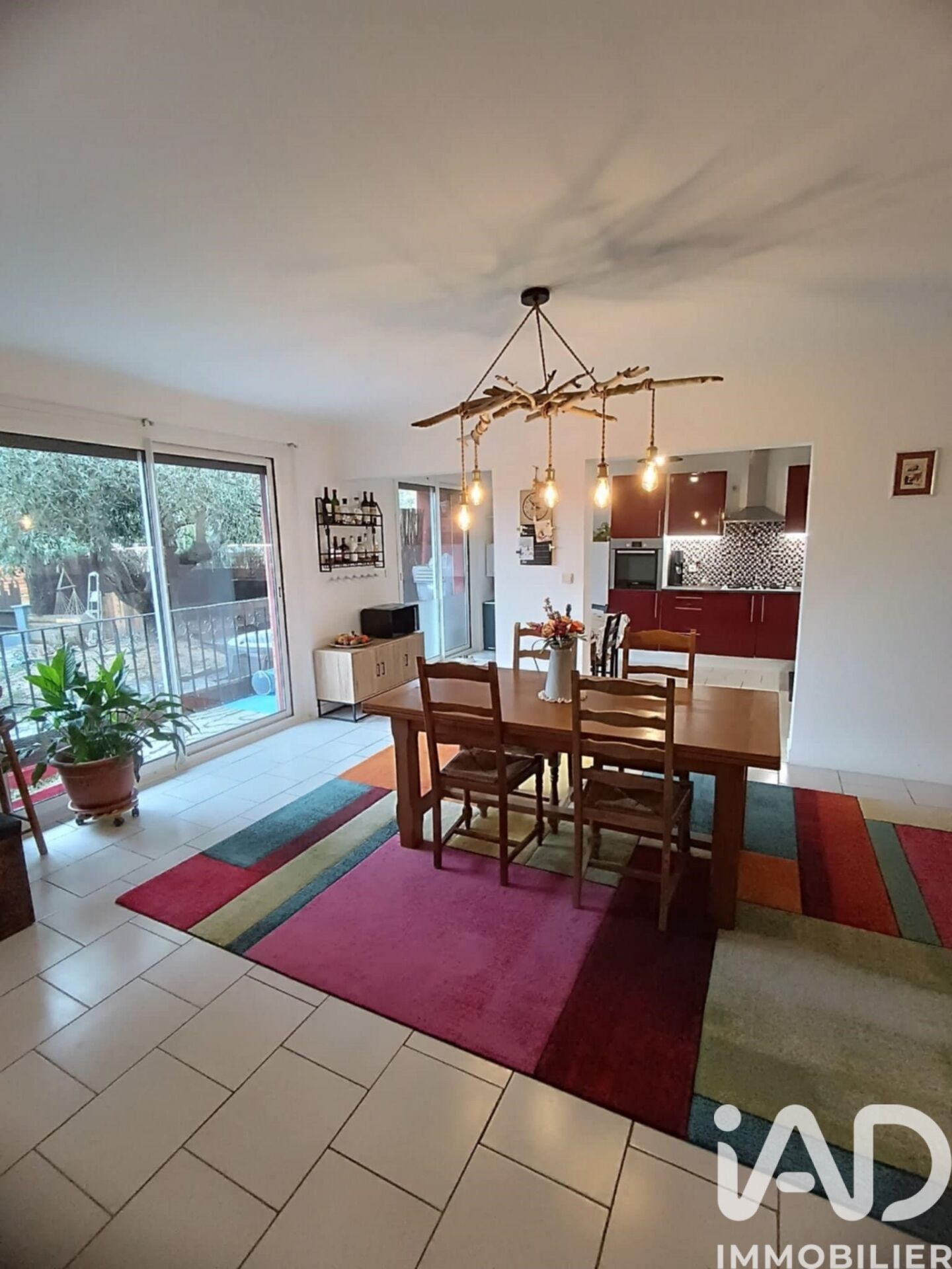 Salles-D-Aude - 133m² - 7p. - 2ch.