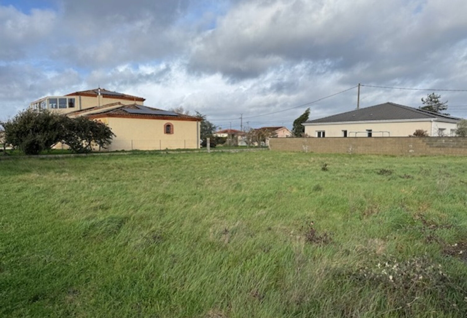 Terrain  viabilisé 673 m²  Cornebarrieu — photo 1