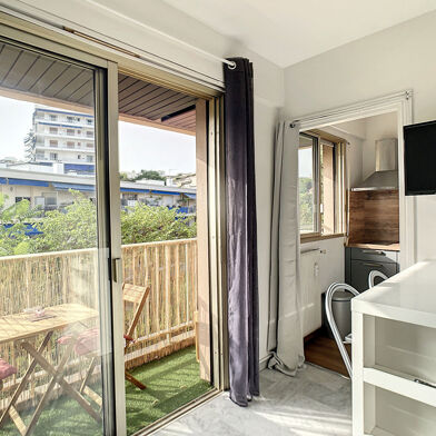 Appartement 1 pièces 750 €