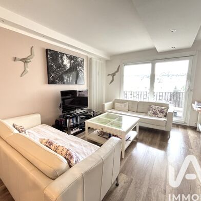 Appartement 4 pièces 165000 €