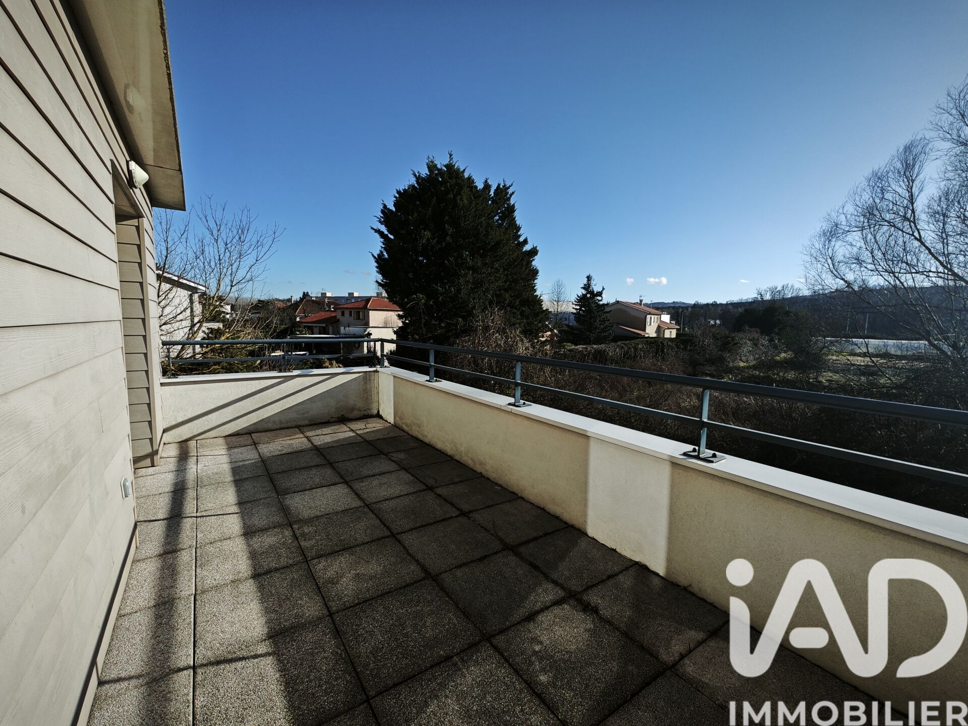 Vente Appartement 3 pièces - Photo 2
