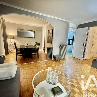 Appartement 4 pièces 187000 €