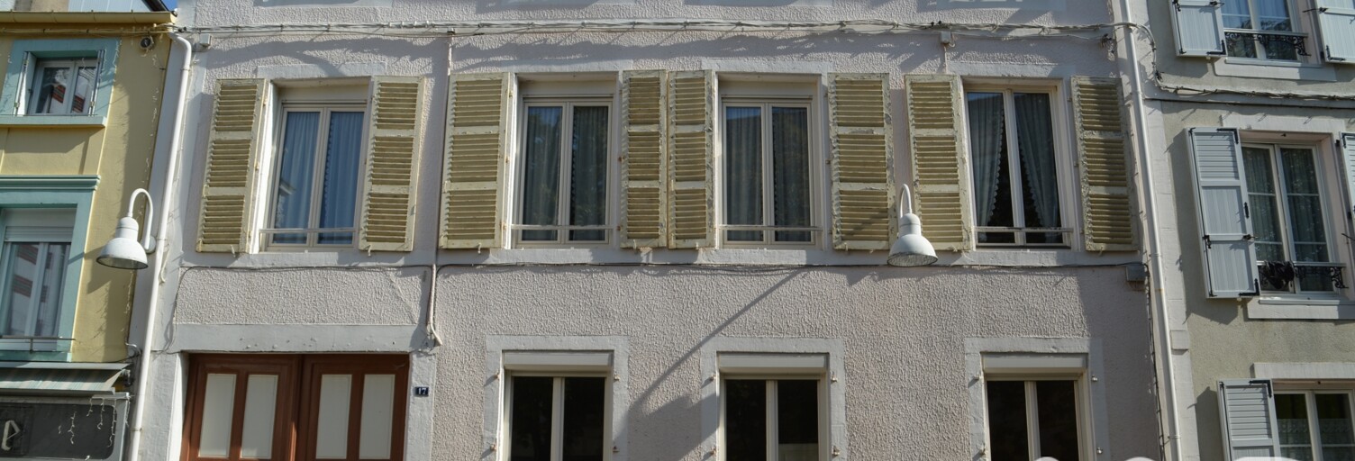 Immeuble  285 m² à vendre à Bourbonne-les-Bains (52400)