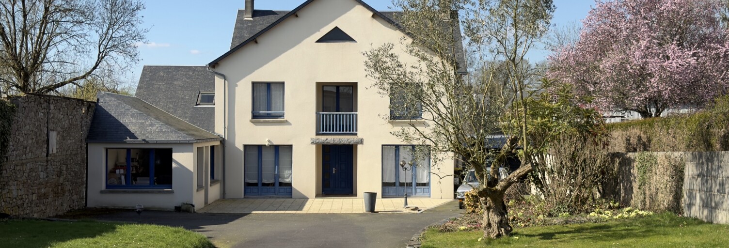 Maison 10 Pièces 264 m² à vendre à Percy-en-Normandie (50410)