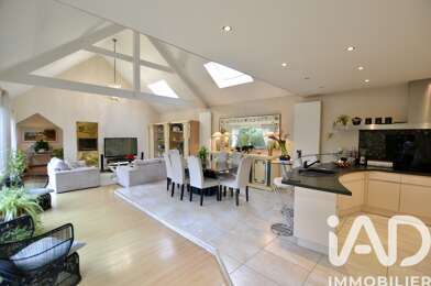 Maison 8 pièces 585000 €