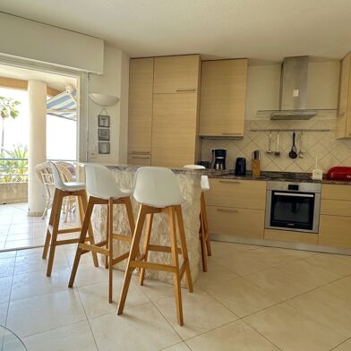 Appartement 4 pièces 557000 €