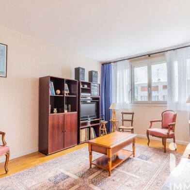 Appartement 5 pièces 182000 €