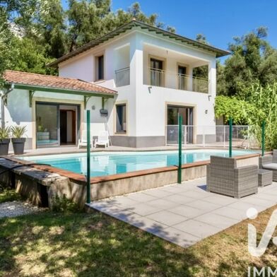 Maison 5 pièces 890000 €