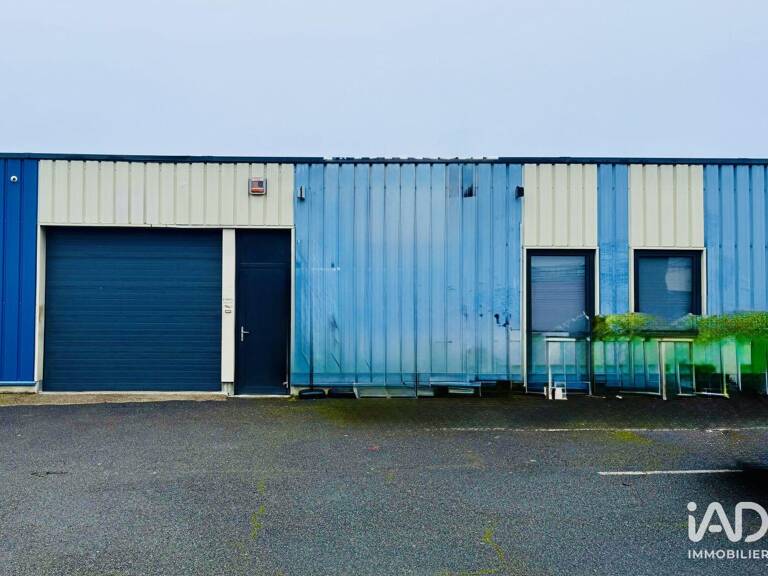 Vente Murs commerciaux 267 m&sup2; — photo 1