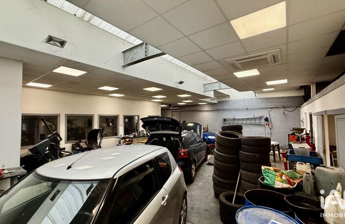 Vente Murs commerciaux 267 m&sup2; — photo 2