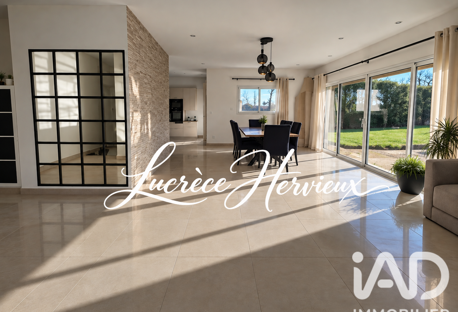 Vente Maison/villa 8 pièces — photo 1