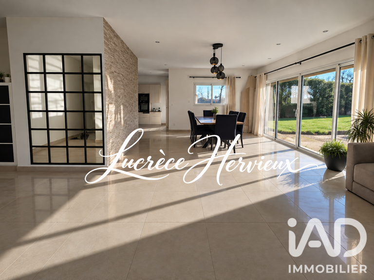 Vente Maison/villa 8 pièces — photo 1