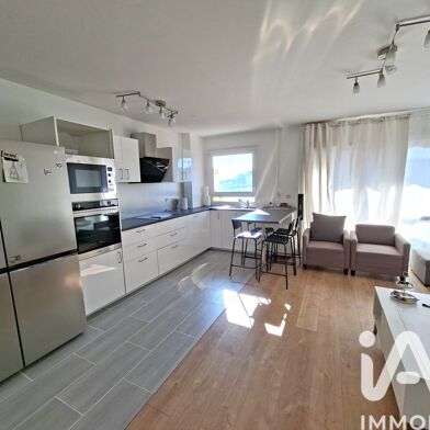 Appartement 4 pièces 307000 €