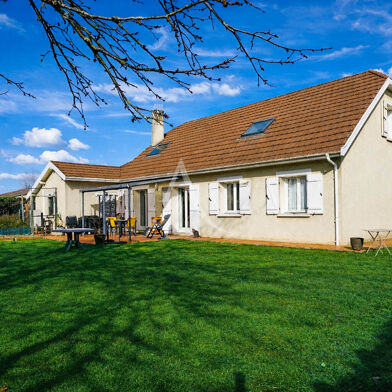 Maison 7 pièces 359900 €