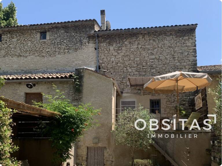 Grande maison de village avec jardin — photo 1