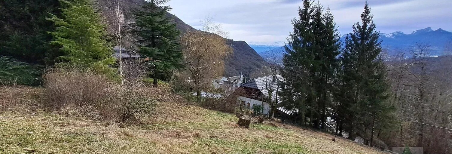 Terrain  947 m² à vendre à Verel-Pragondran (73230)