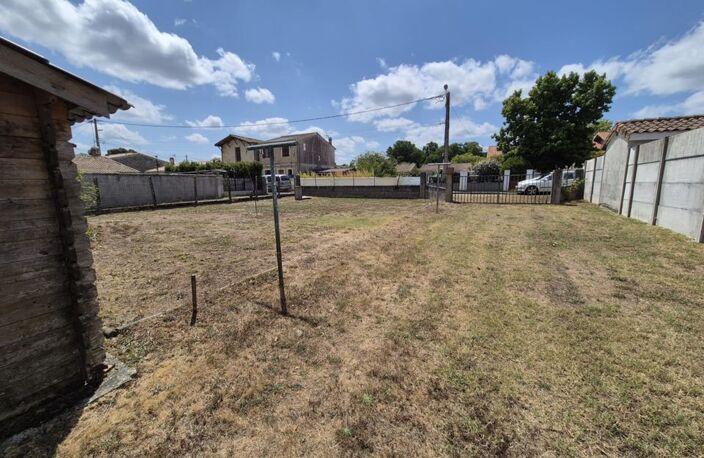 Terrain constructible de 355m² sur la commune de Pauillac — photo 2