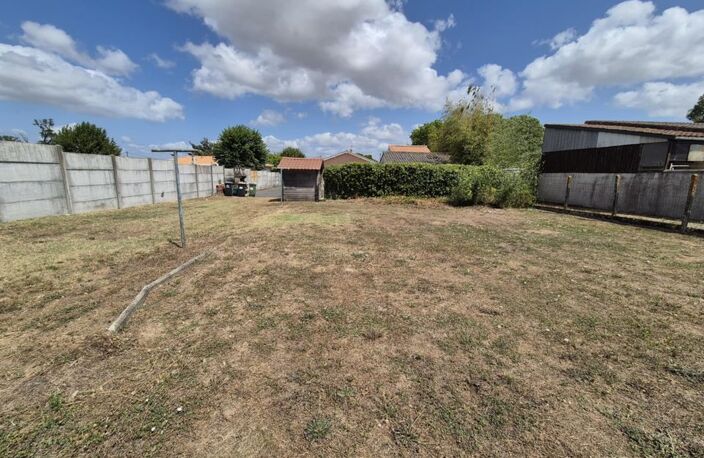 Terrain constructible de 355m² sur la commune de Pauillac — photo 4