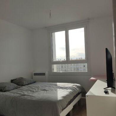 Appartement 3 pièces 950 €