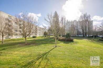 Appartement 5 pièces 227000 €