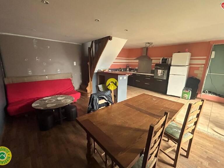 Maison mitoyenne d'un côté — photo 1