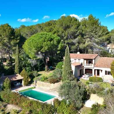 Maison 6 pièces 699000 €