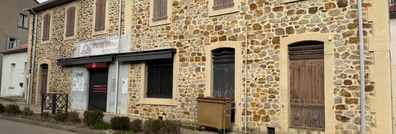 Immeuble  237 m² à vendre à Le Martinet (30960)