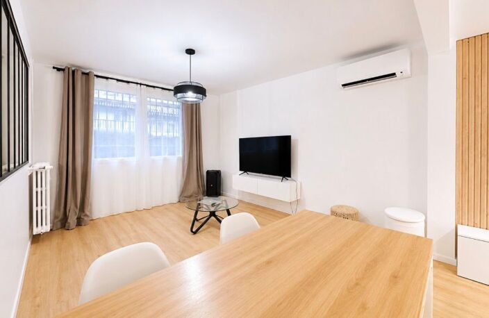 Appartement À Vendre — photo 2