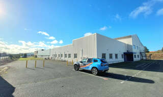 Commerce  2130 m² à vendre à Jaunay-Marigny (86130)