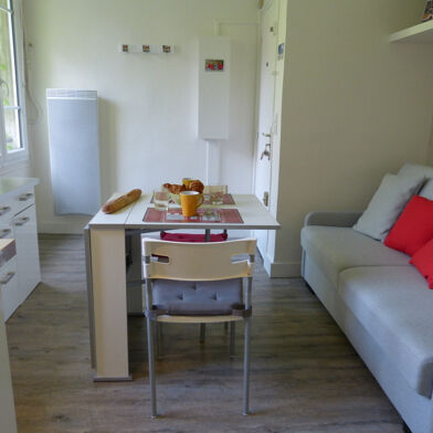 Appartement 1 pièces 780 €