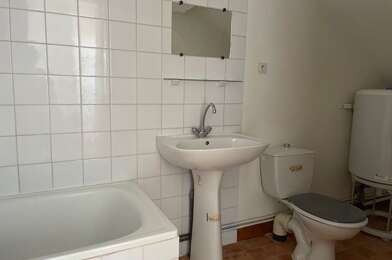 Appartement 1 pièces 300 €