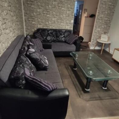 Appartement 4 pièces 1360 €