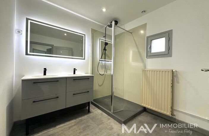 SAINT-OMER - APPARTEMENT EN TRIPLEX RENOVE DE 76,60M² — photo 5