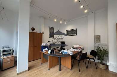 Commerce  111000 €