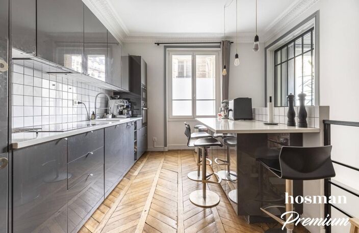Paris XVIe – La Muette / OCDE – 4 chambres – Charme de l’ancien – Entièrement rénové - Profession libérale possible avec une entrée indépendante — photo 4