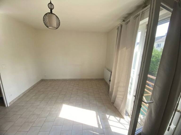 Appartement À Vendre — photo 1