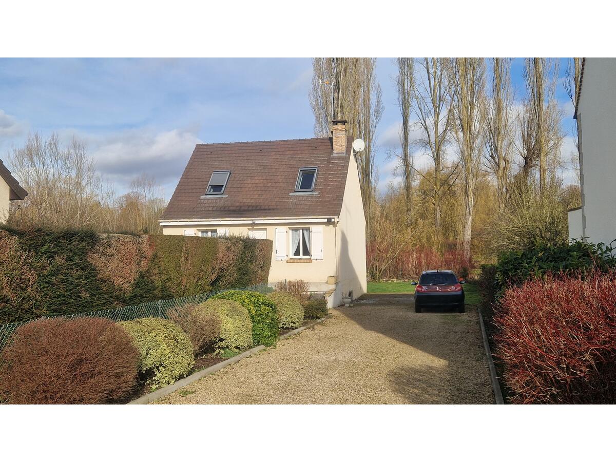 Senlis Maison 4 pièces 74 m²