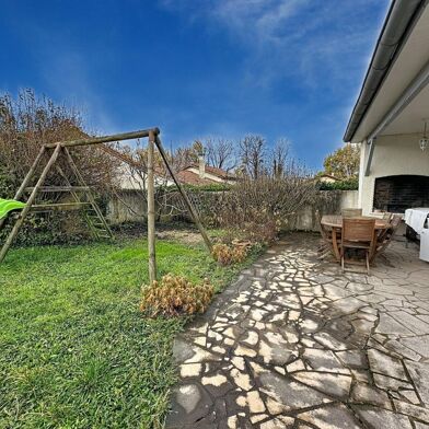 Maison 6 pièces 395000 €