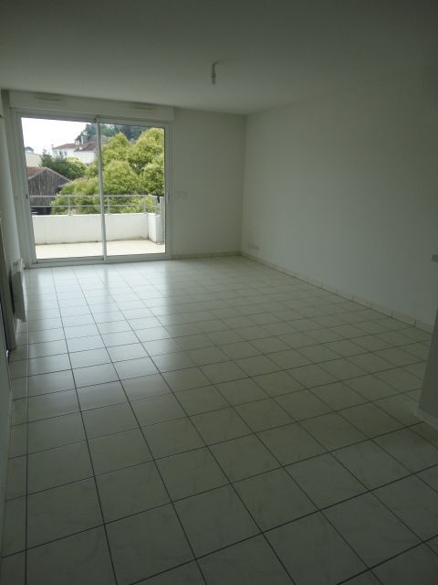 Appartement  T3 à louer Aire-sur-l'Adour 40800