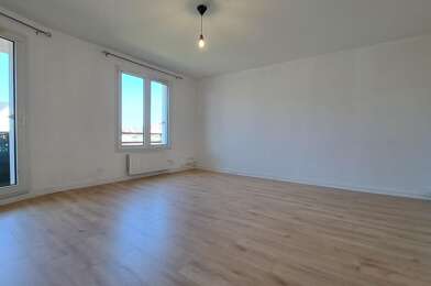 Appartement 5 pièces 1000 €