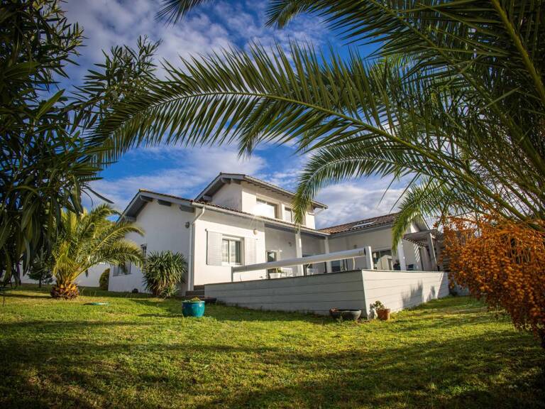 Propriété À Vendre — photo 1