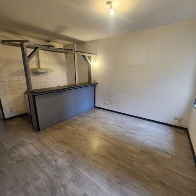 Appartement 2 pièces 389 €