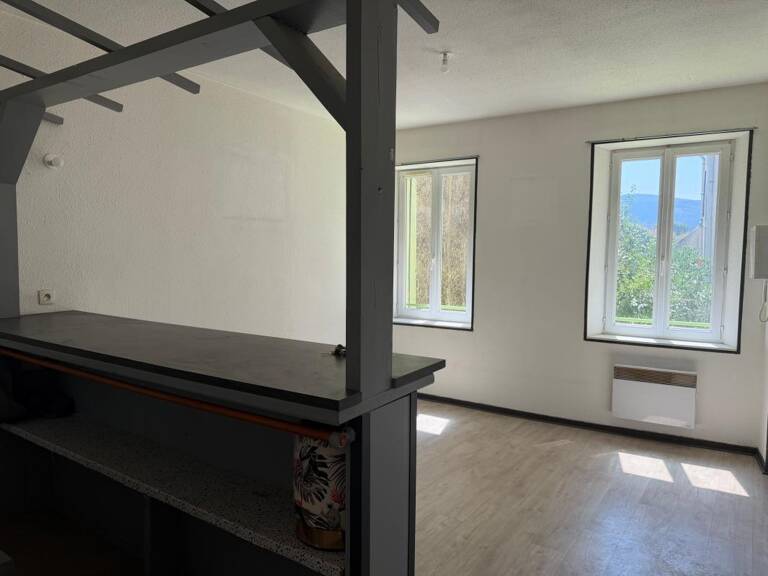 Appartement T2 avec une place de parking privative — photo 1