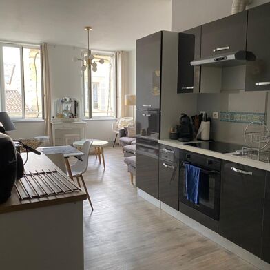Appartement 2 pièces 621 €