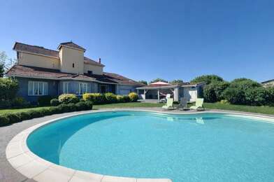 Maison 10 pièces 599000 €