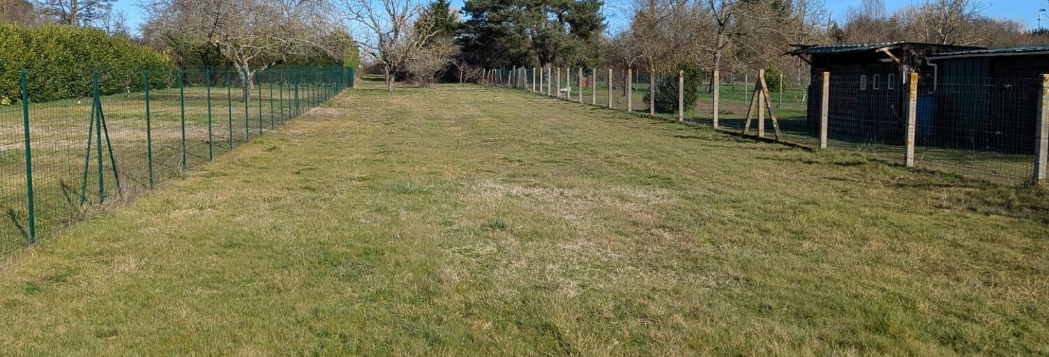 Terrain  2757 m² à vendre à Bourges (18000)