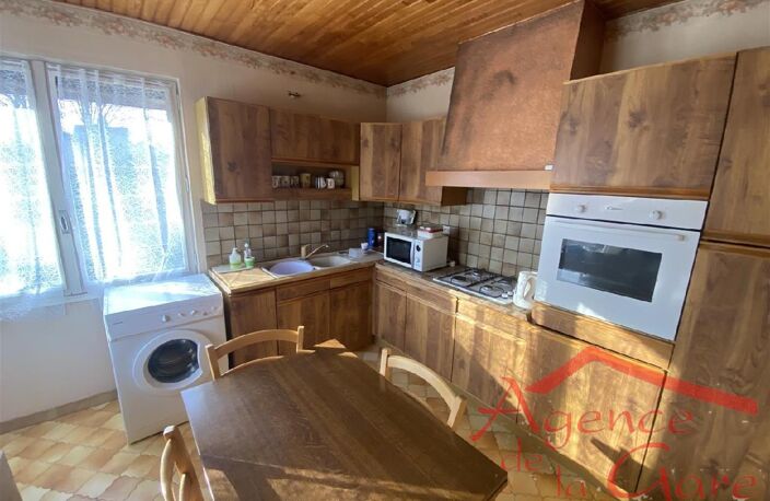 Vente maison 5 pièces 83 m² Sézanne (51120) — photo 2